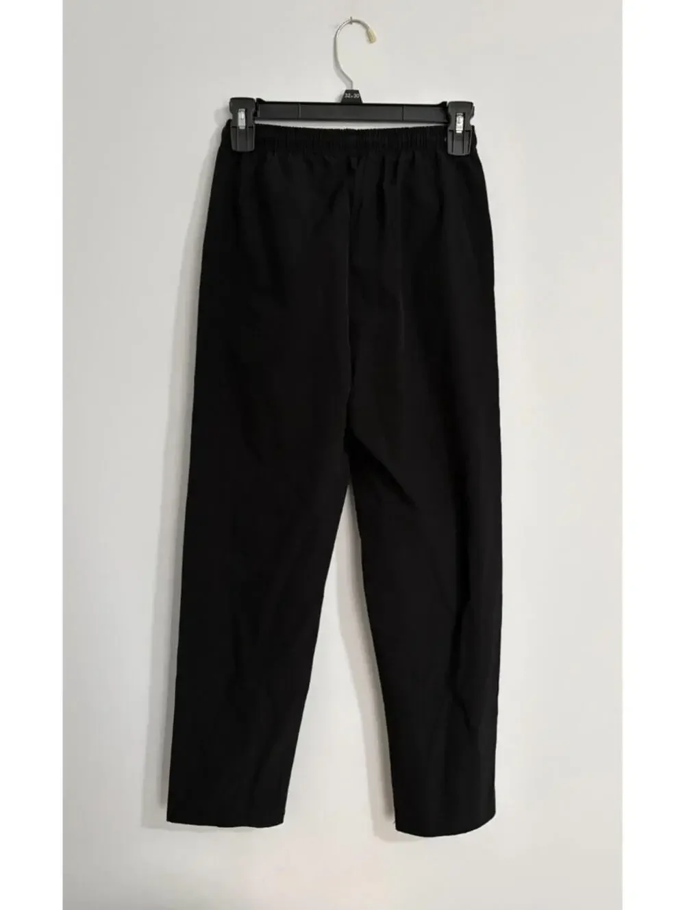 Typhoon NWOT Women's Pull On Joggers Pants Black Size M Lightweight Pockets - Picture 4 of 8